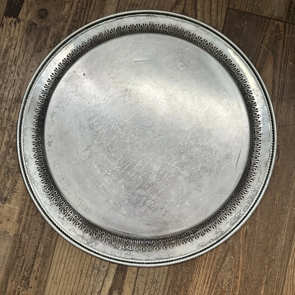 Wm Rogers Serving Tray Round 15in Silverplate Silver Etched Floral‎ Pierced